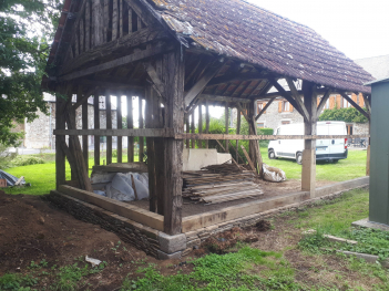 soubassement pierre